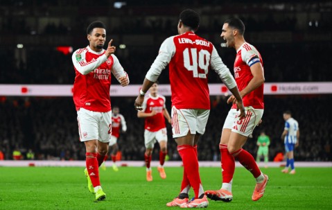 豪门悲喜夜：利物浦0-3出局7场6负 阿森纳2-0迎8连胜 曼城3-1逆转