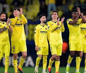 西甲！3-2爆冷！亚当斯制胜球，塞维利亚让2追3大逆转黄潜！